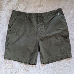 Banks Journal Shorts